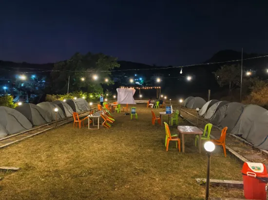 Sunrise view at Pawna Lake